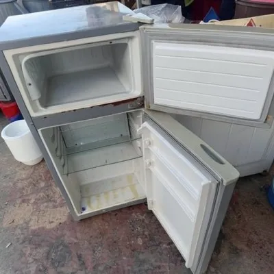 Mini-réfrigérateur à vendre