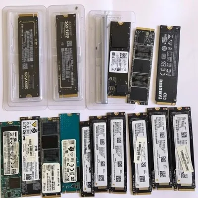 Cartes mémoire RAM SSD 256 GO, 512 GO et 1 TO