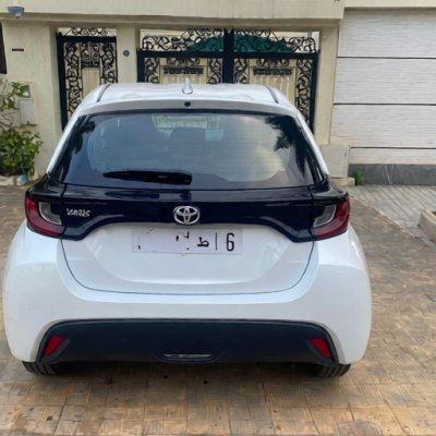 Toyota Yaris modèle 2023 essence